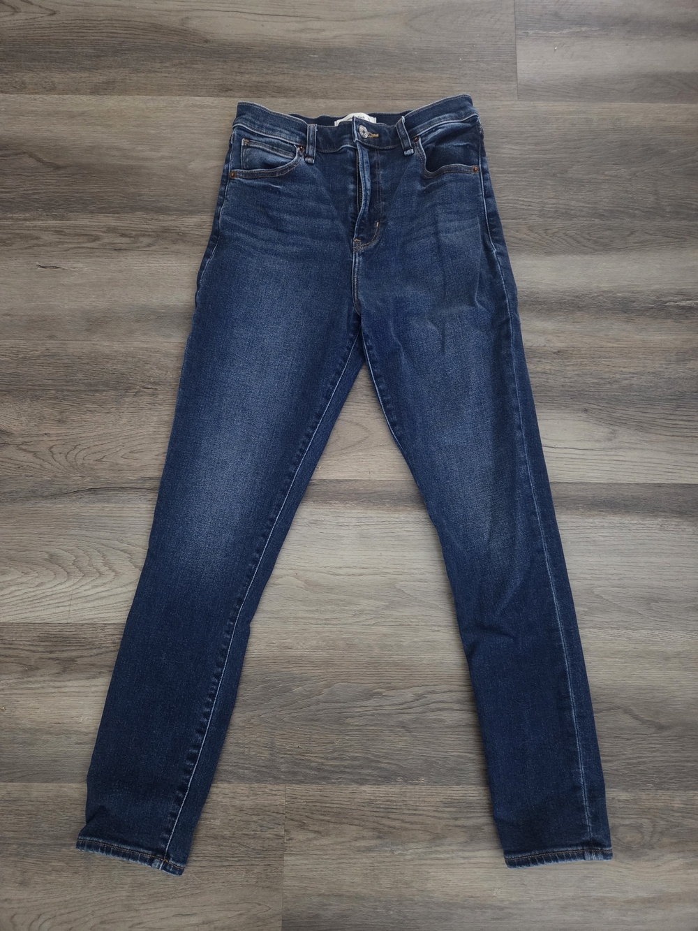 Abercrombie & Fitch Super Skinny Ankle High Rise Dark Wash Jeans Size 4Long / 27